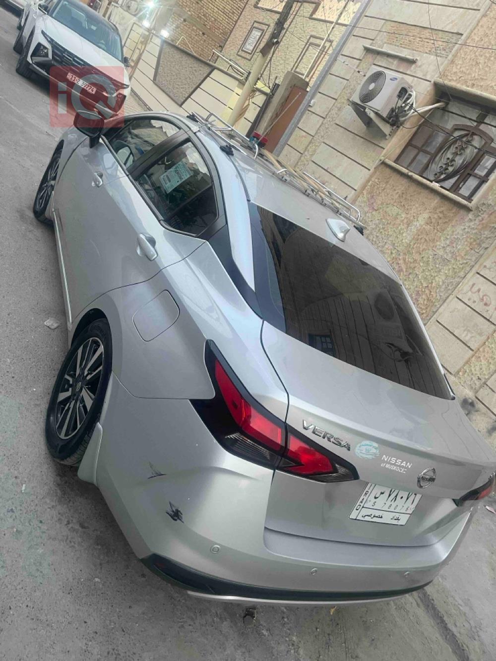 نیسان ڤێرسا